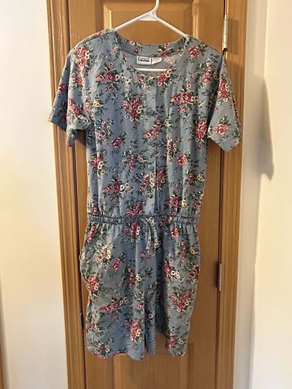 Capacity Petites Vintage Floral 100% Cotton Short Sleeve Romper with Pockets